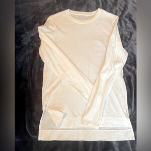 Athleta long sleeve tee